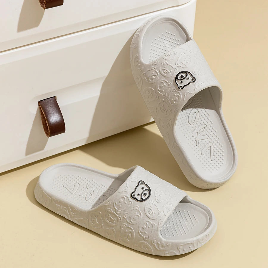 Men's Little Bear Print Slippers – Non-Slip Soft Indoor & Bathroom Casual Sandals for Couples