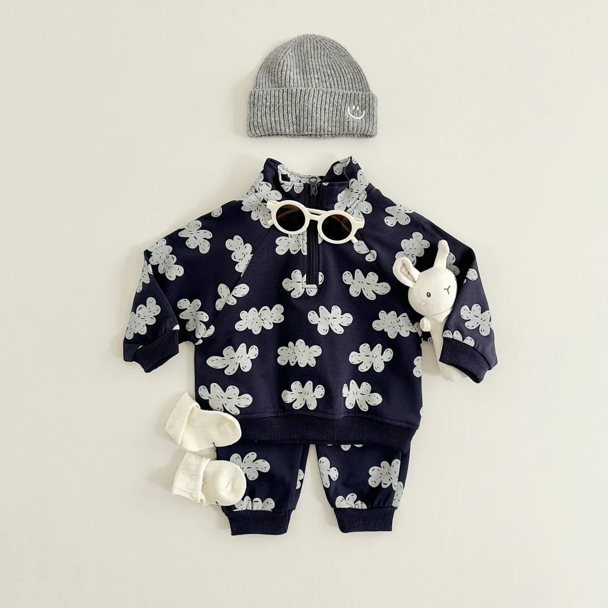 Baby Autumn Sweatshirt & Sweatpants Set – 2-Piece Unisex Kids Outfit for 9 Months–4 Years