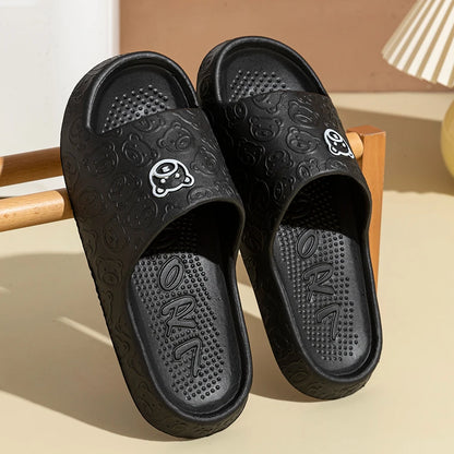 Men's Little Bear Print Slippers – Non-Slip Soft Indoor & Bathroom Casual Sandals for Couples