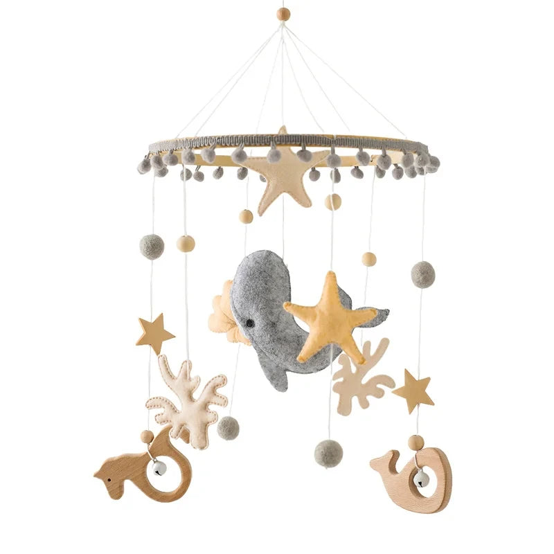 Baby Crib Mobile Rattle Toy – Felt Forest Animal Bed Bell with Wooden Bracket for 0–12 Months