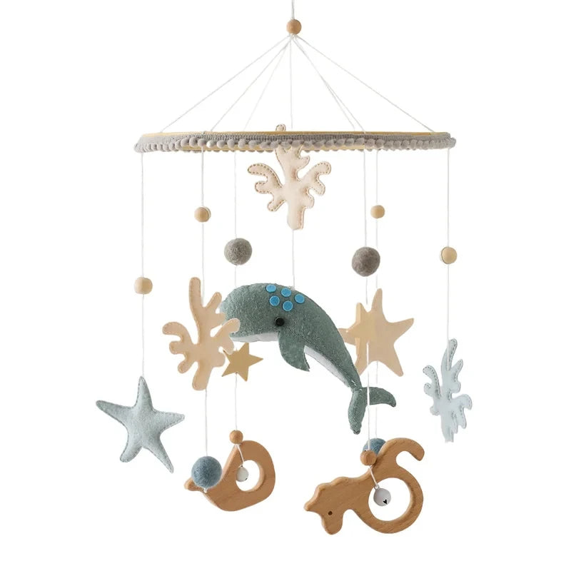 Baby Crib Mobile Rattle Toy – Felt Forest Animal Bed Bell with Wooden Bracket for 0–12 Months