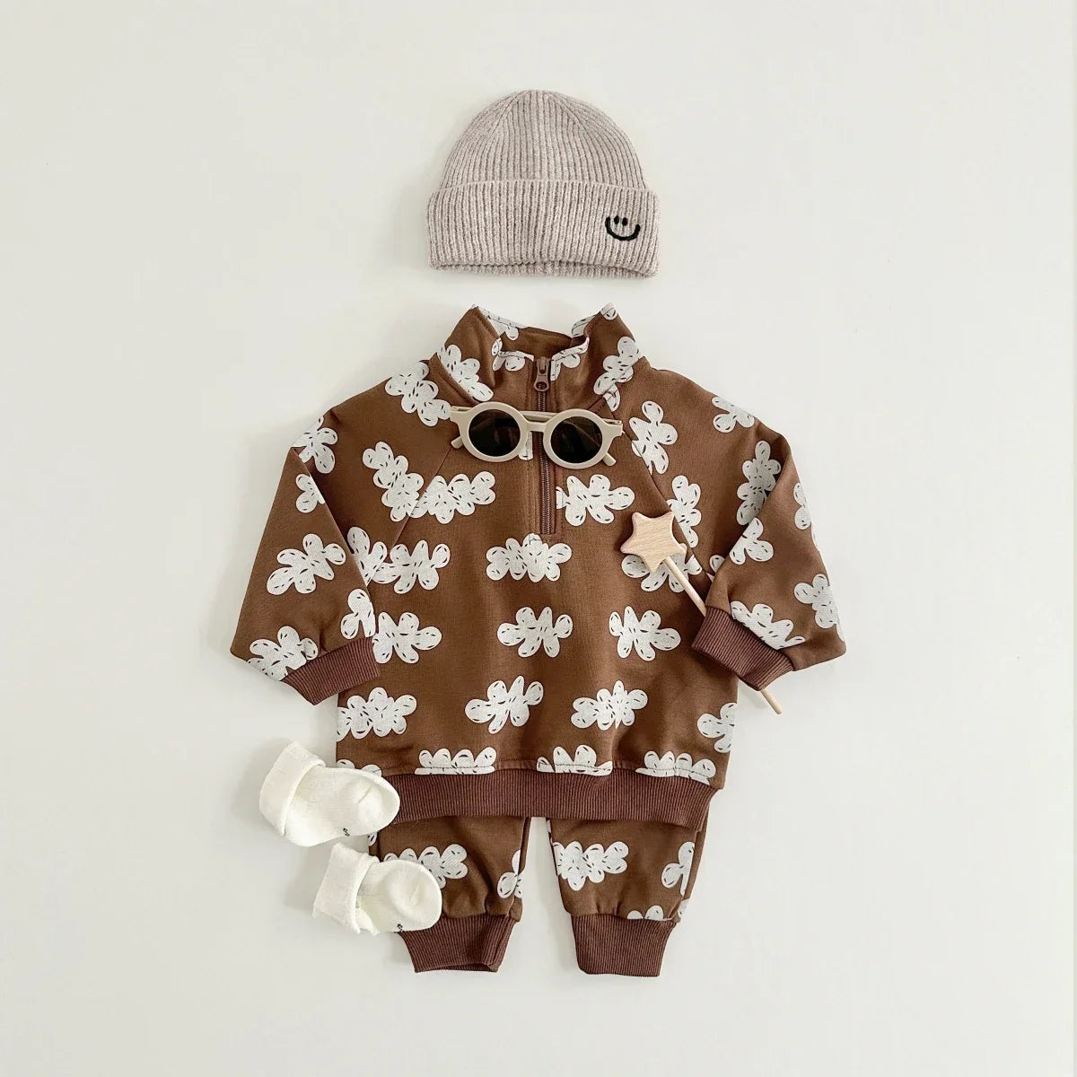 Baby Autumn Sweatshirt & Sweatpants Set – 2-Piece Unisex Kids Outfit for 9 Months–4 Years