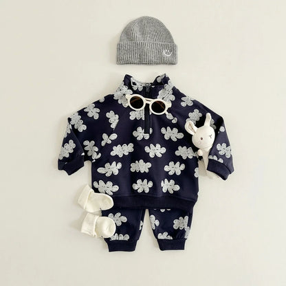 Baby Autumn Sweatshirt & Sweatpants Set – 2-Piece Unisex Kids Outfit for 9 Months–4 Years