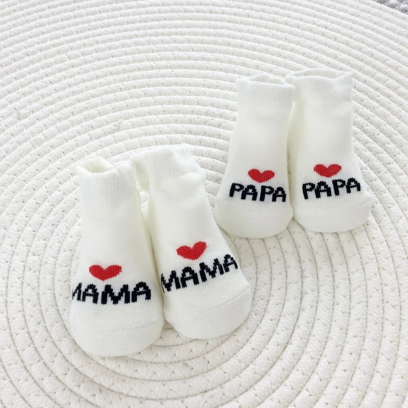 Newborn Baby Socks 2-Pack – "I Love Mama & Papa" Cotton Crew Socks Gift Set